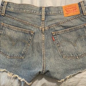 Levi 501 Jean Shorts